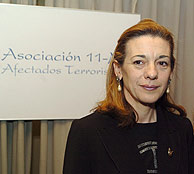 Pilar Manjn, durante la rueda de prensa. (Foto: EFE)