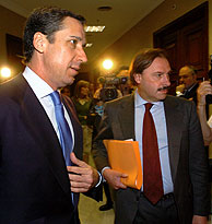 Zaplana y Mart�nez Pujalte. (Foto: EFE)